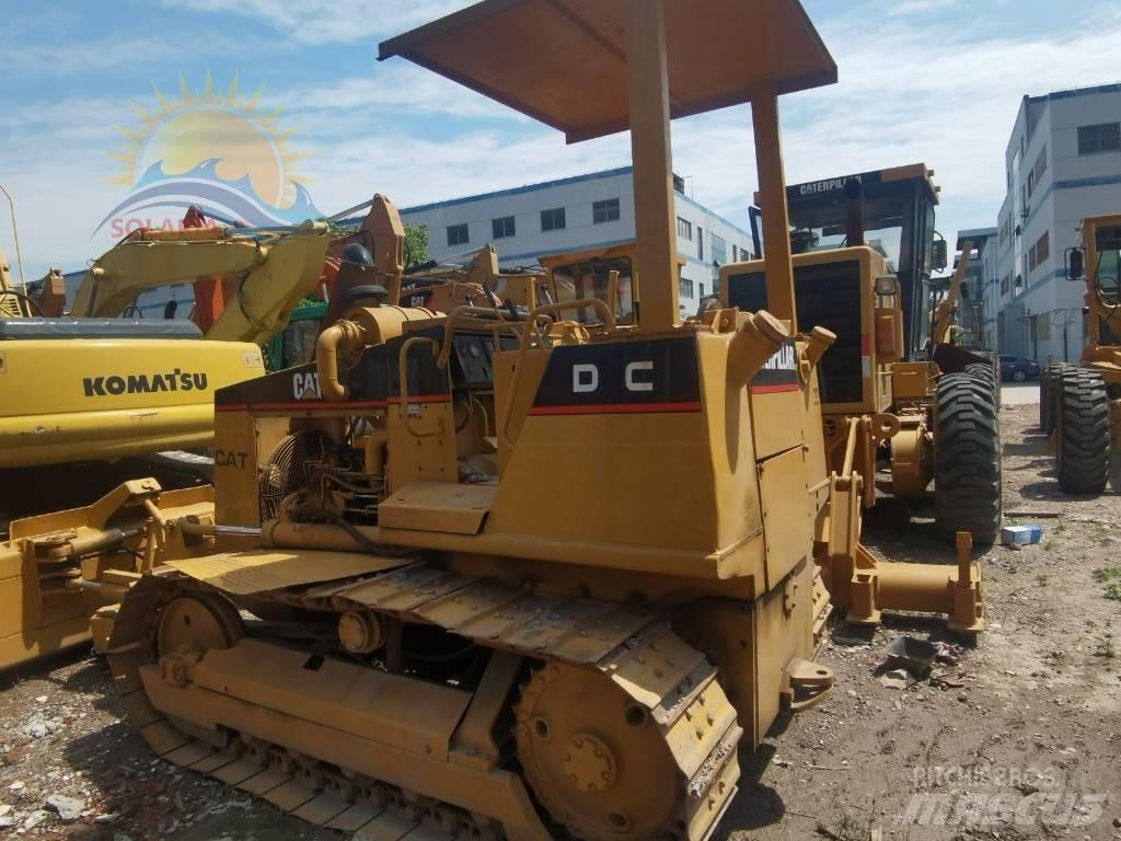 CAT D 3 C Vikšriniai buldozeriai