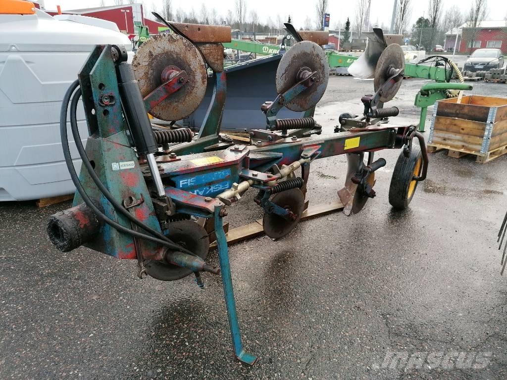 Fiskars AFK 398 Apverčiamieji plūgai