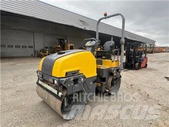 Dynapac CC 1200 Porinių būgnų volai