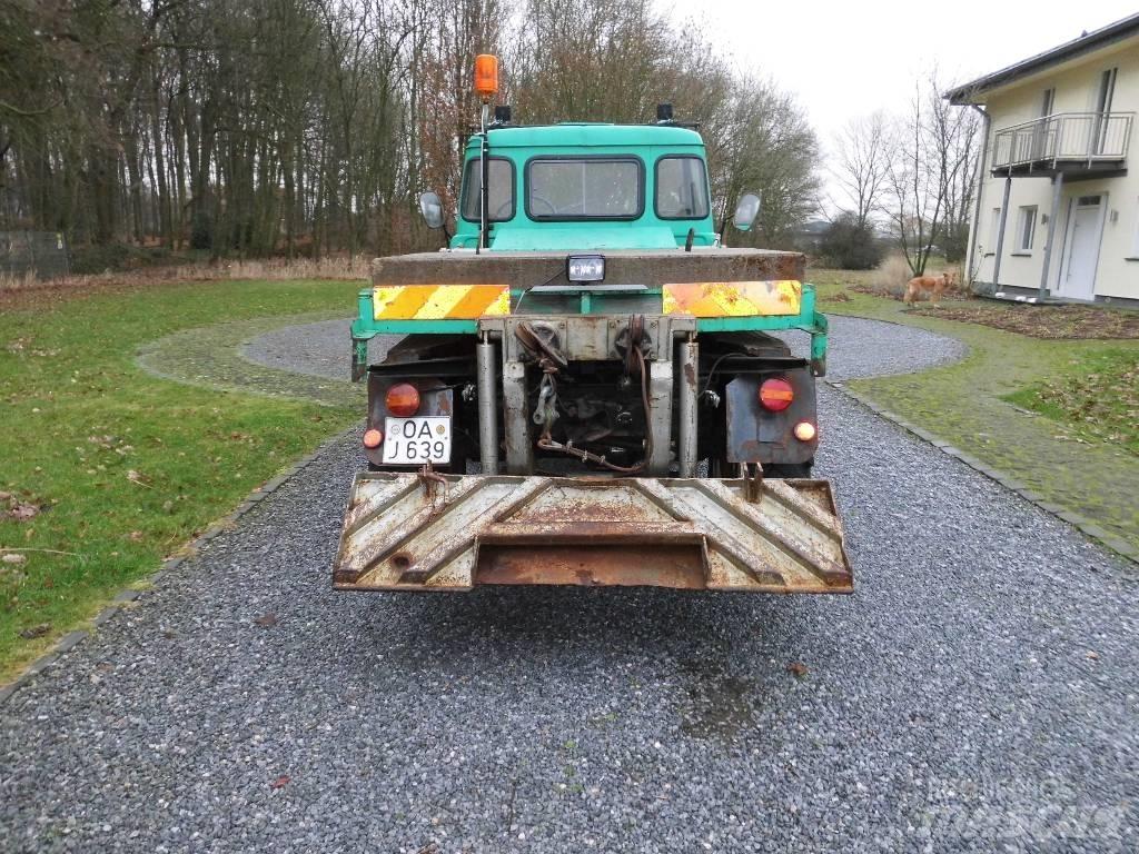 Unimog 406 Traktoriai