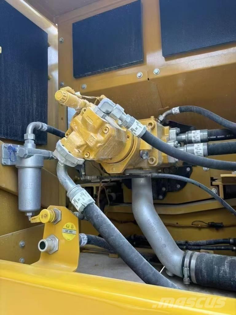 CAT 336 GC Vikšriniai ekskavatoriai