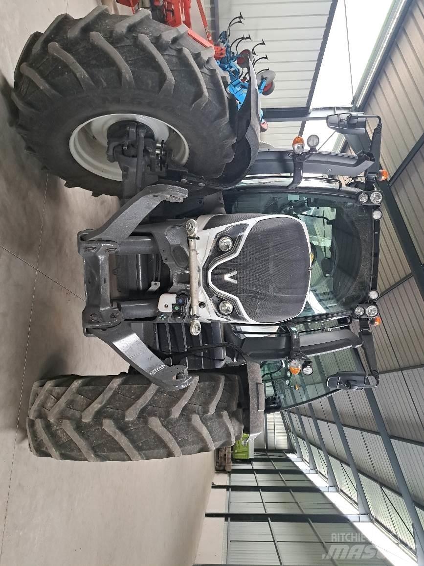 Valtra N155 Traktoriai
