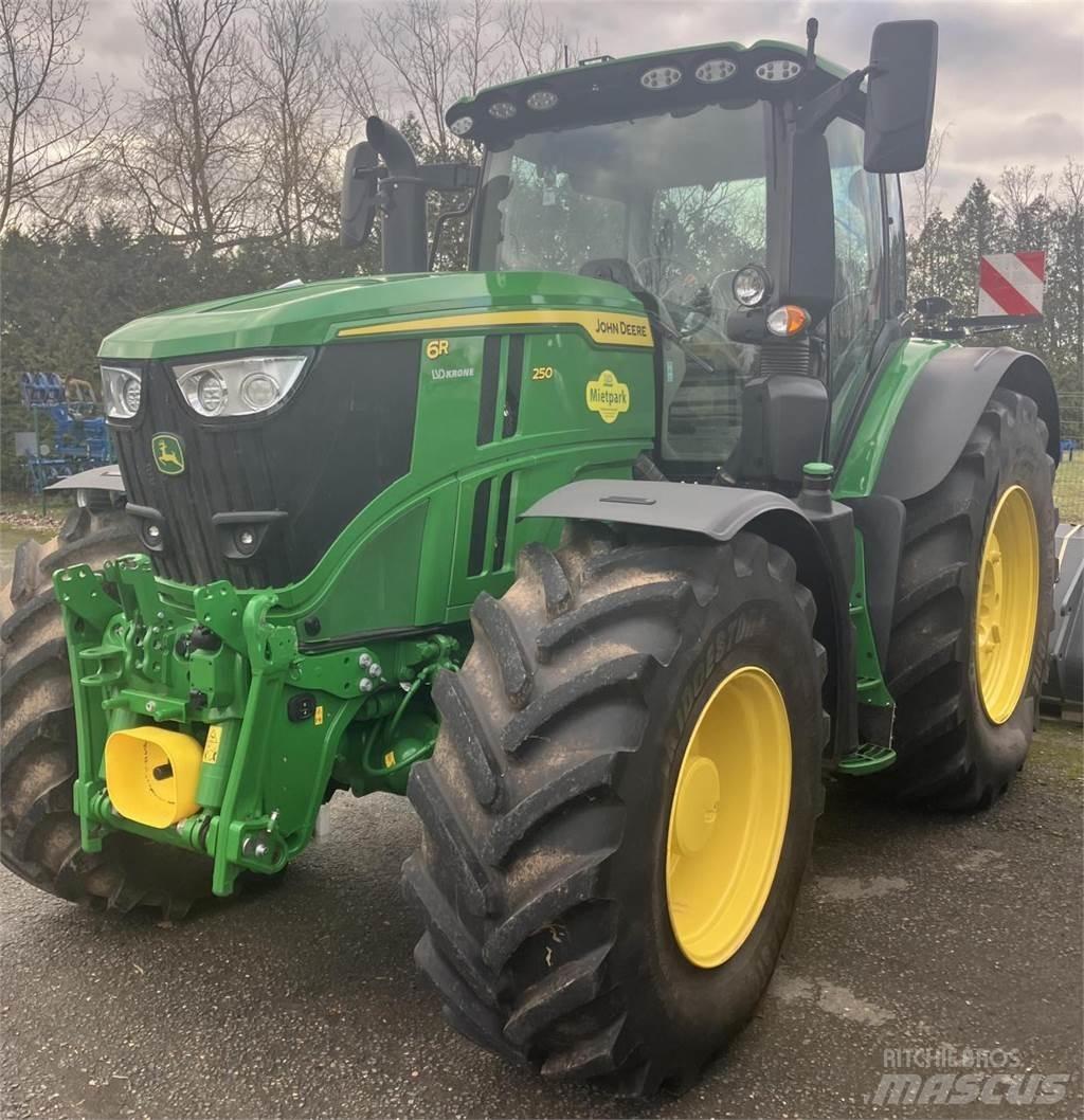 John Deere 6R 250 Traktoriai