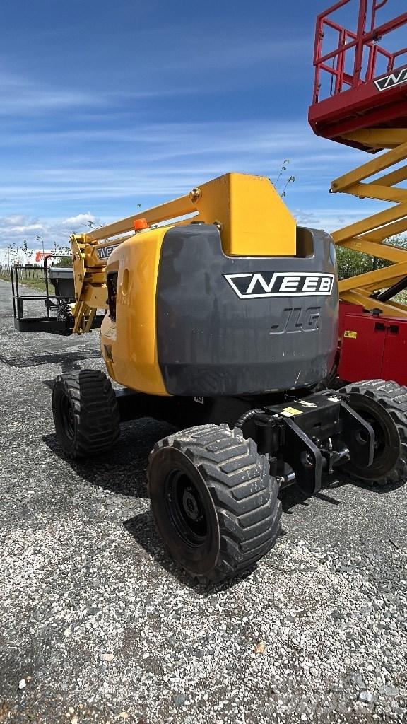 JLG 450 AJ Alkūniniai keltuvai
