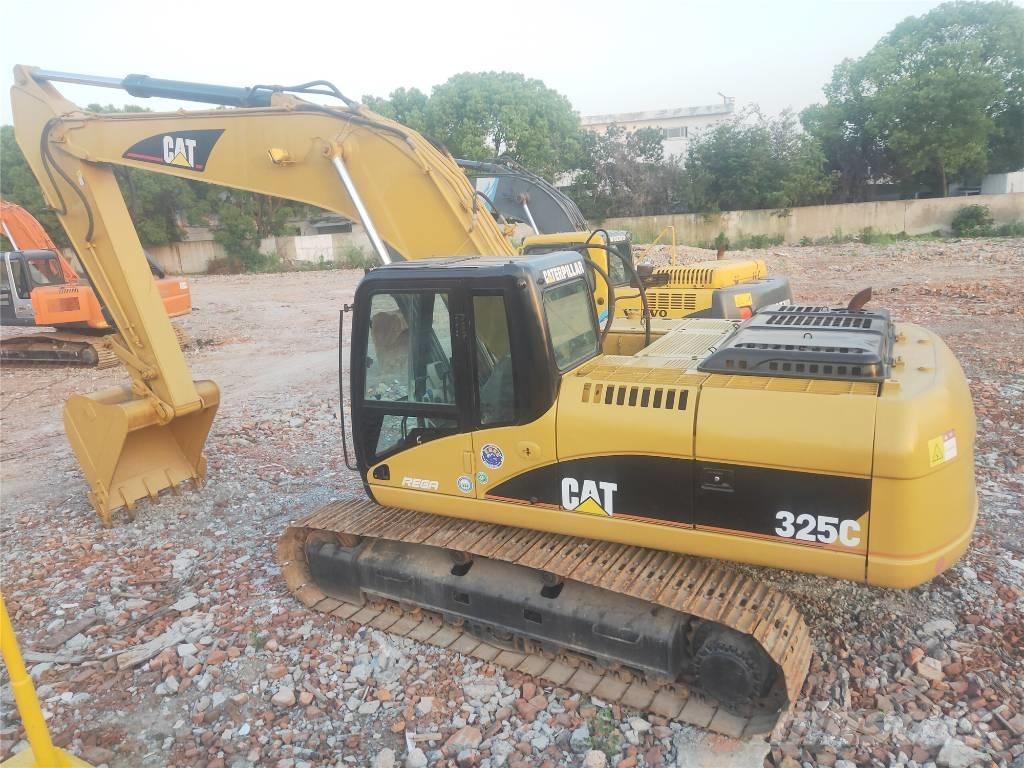 CAT 325C Vikšriniai ekskavatoriai