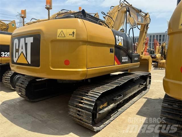CAT 323 D L Vikšriniai ekskavatoriai