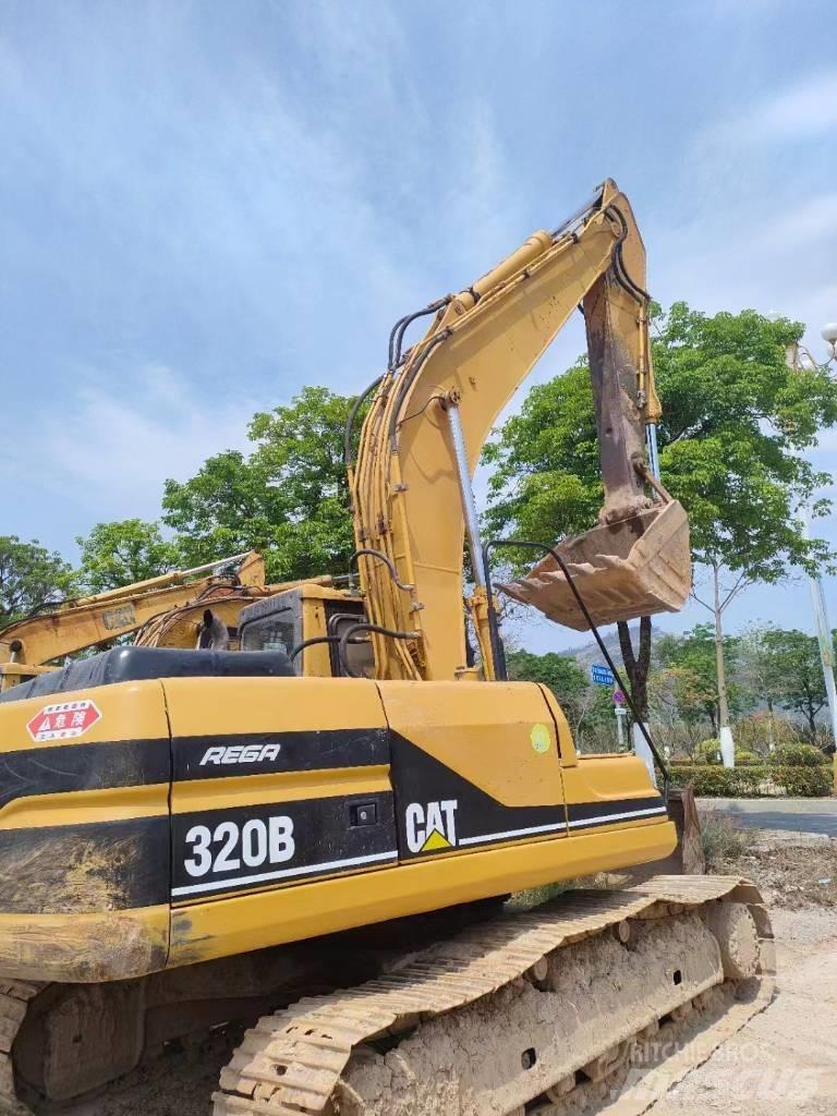 CAT 320 B Vikšriniai ekskavatoriai