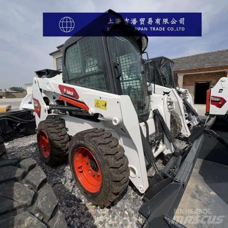 Bobcat S 550 Krautuvai su šoniniu pasukimu