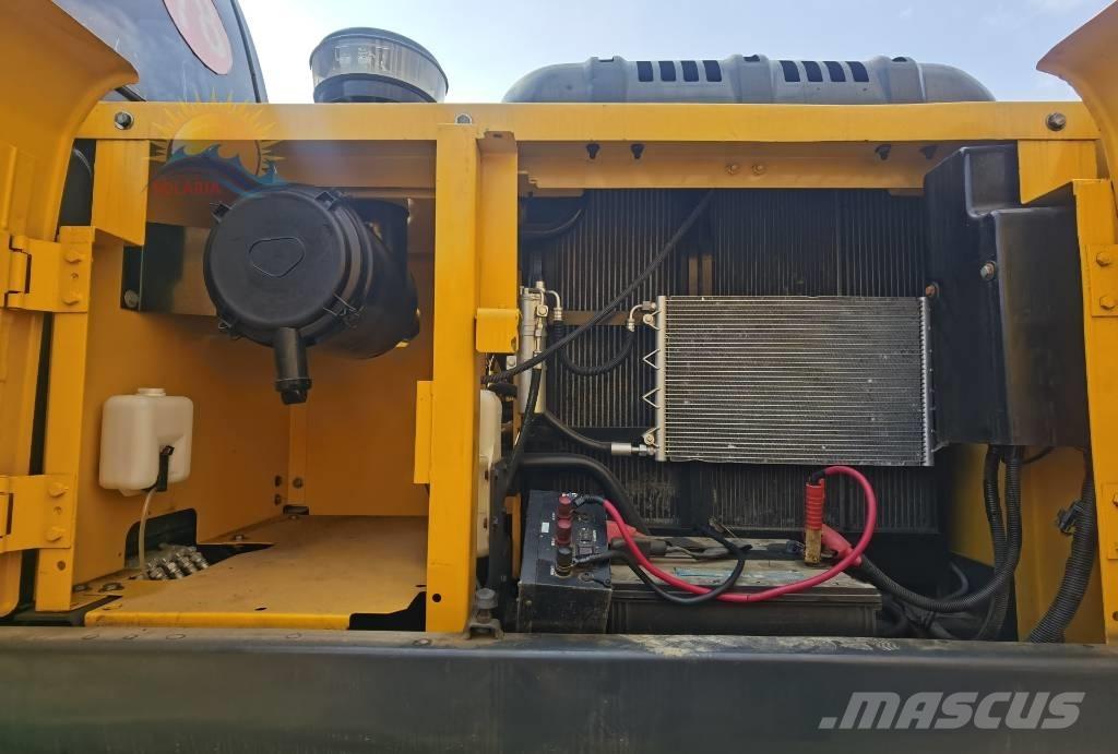 Kobelco SK 200 Vikšriniai ekskavatoriai