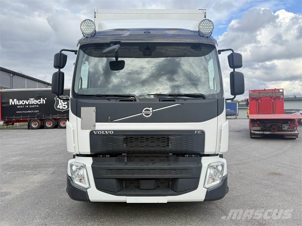 Volvo FE 320 4x2 Sunkvežimiai su dengtu kėbulu