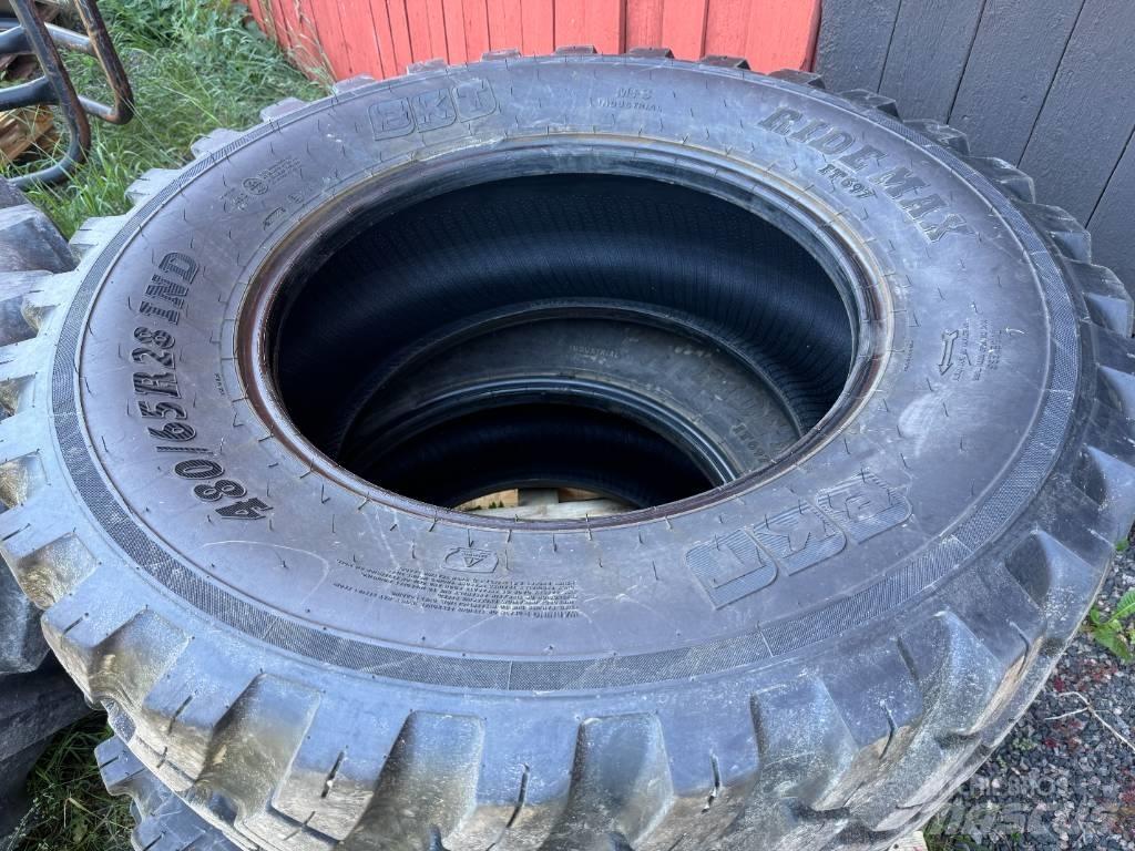 BKT 480/65 R28 IND Padangos, ratai ir ratlankiai