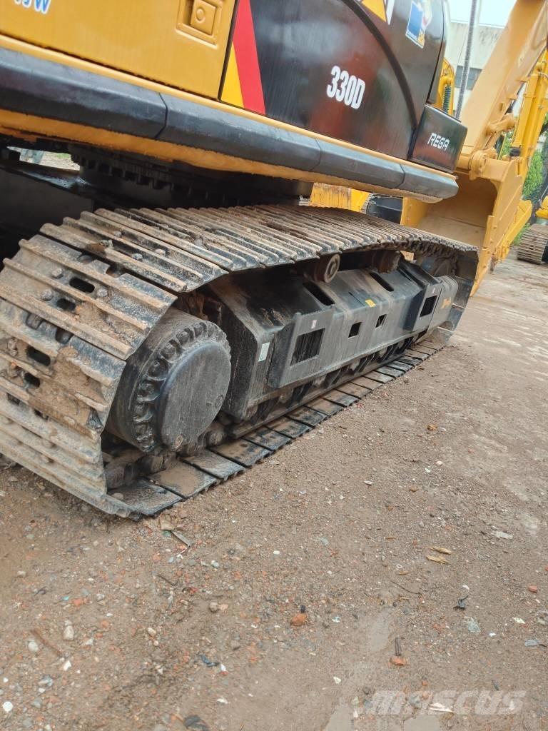 CAT 330 D Vikšriniai ekskavatoriai