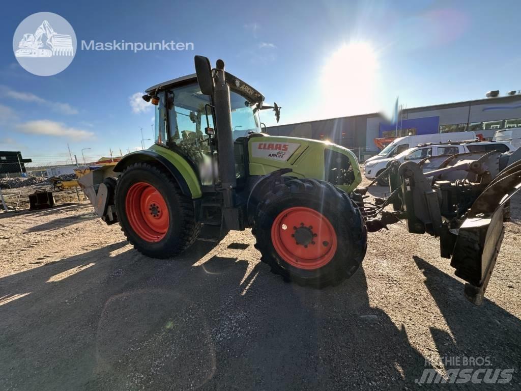 CLAAS Arion 410 Traktoriai