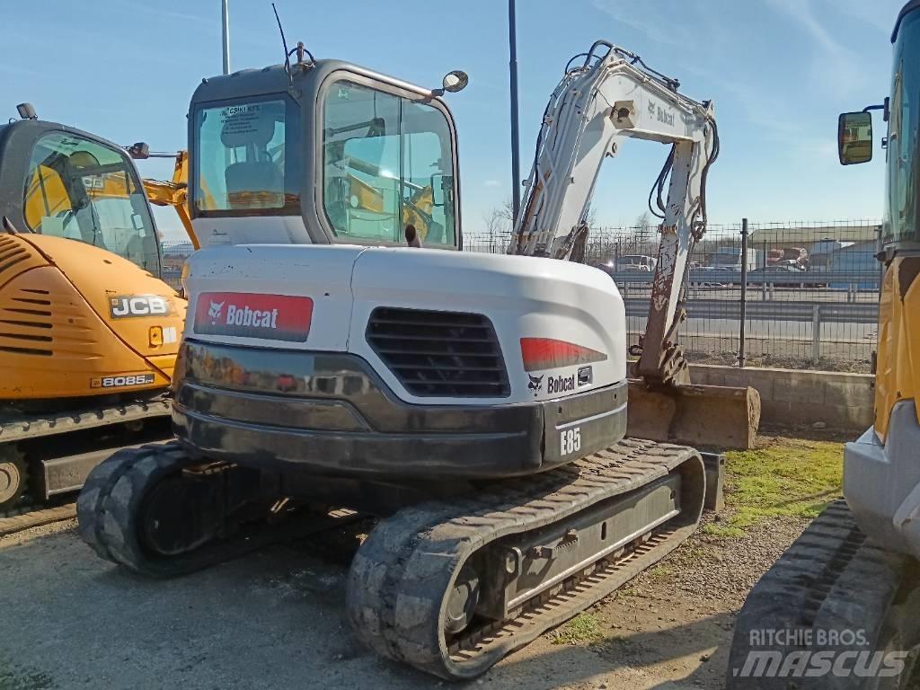 Bobcat E 80 EA Vidutinės galios ekskavatoriai 7-12 t