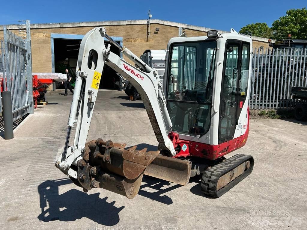 Takeuchi TB 216 Mini ekskavatoriai < 7 t