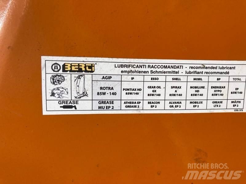 Berti Polaris 280 Dirvos paruošimo vynuogynams technika