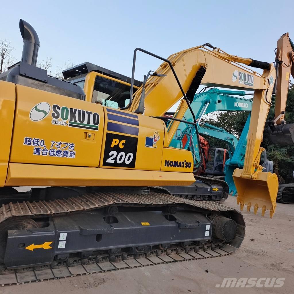 Komatsu PC 200-8 Vikšriniai ekskavatoriai