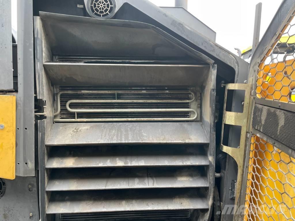 Volvo P7820C Asfalto klotuvai