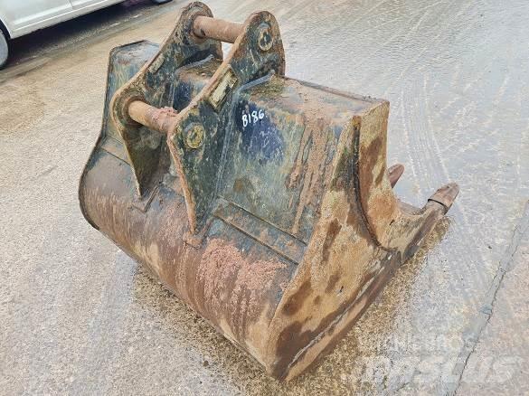  4' BUCKET, 65mm PINS Kaušai