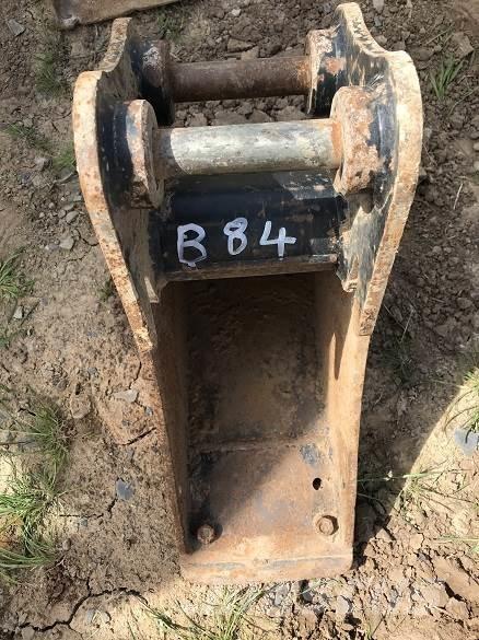  9 BUCKET Statyba - Kita