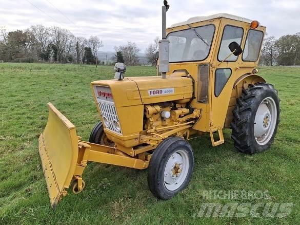 Ford 2000 TRACTOR Statyba - Kita