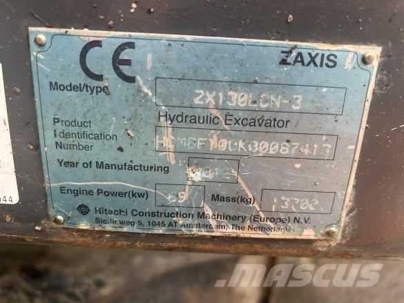 Hitachi ZX130 - 3 Vikšriniai ekskavatoriai