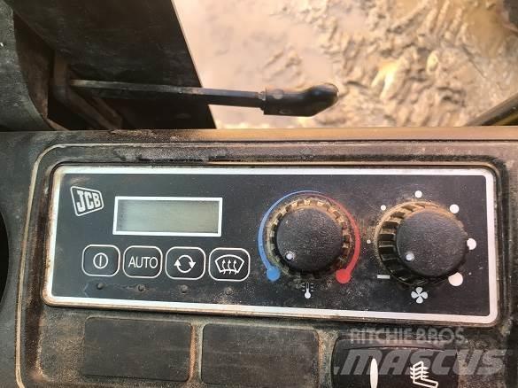 JCB JS131LC Vikšriniai ekskavatoriai