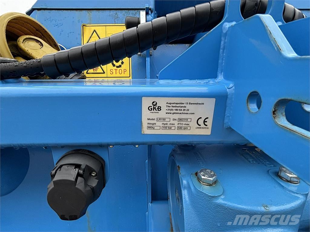  GKB Lapų smulkintuvas Vejų volai