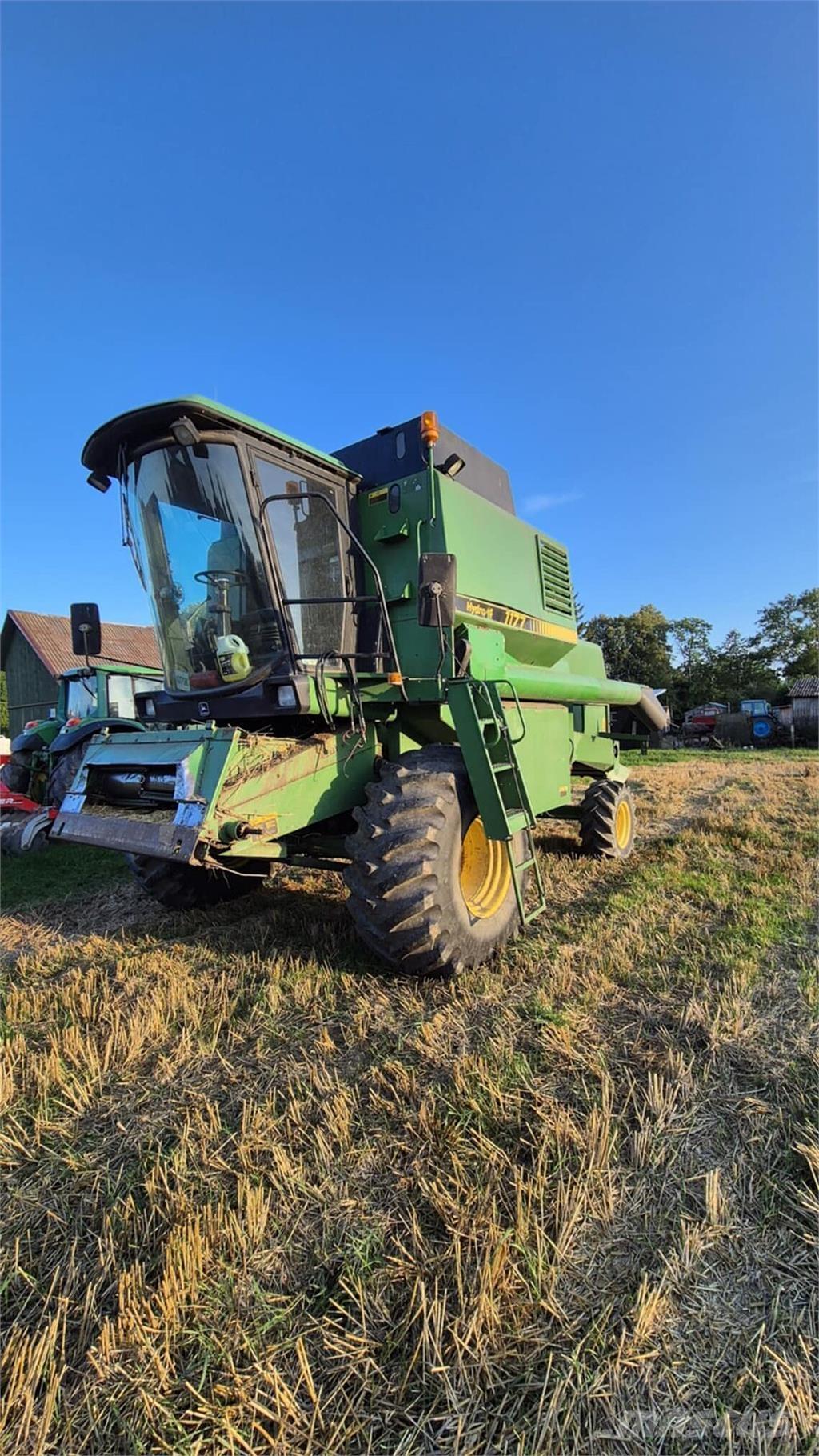 John Deere 1177 Derliaus nuėmimo kombainai