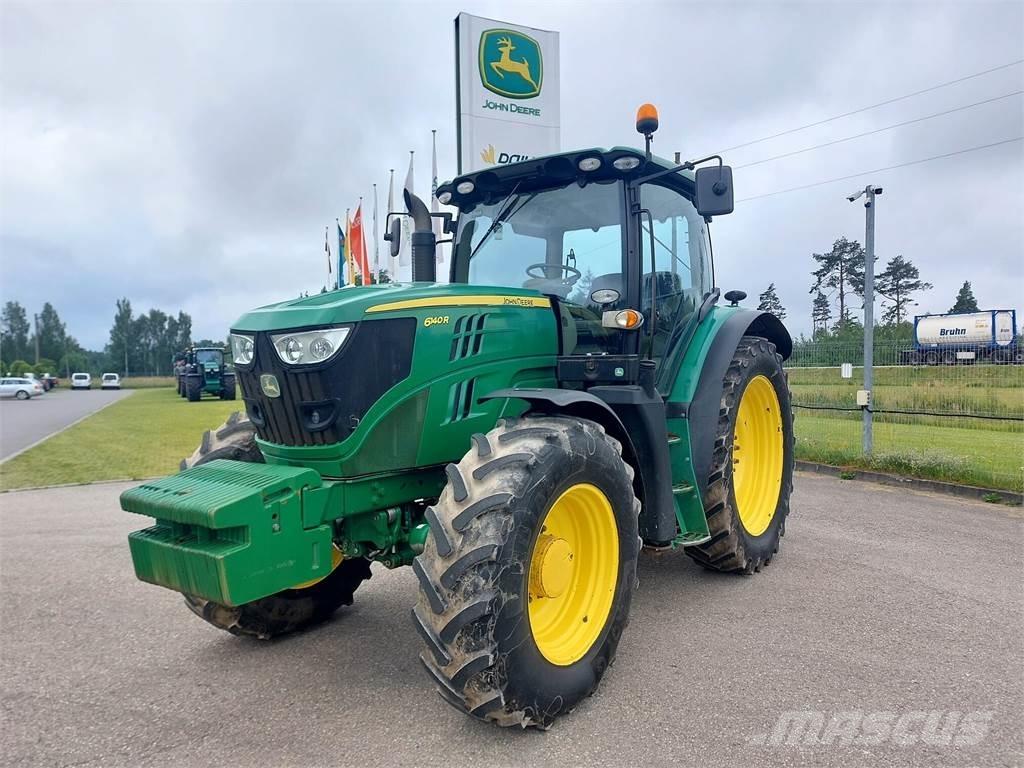 John Deere 6140R Traktoriai