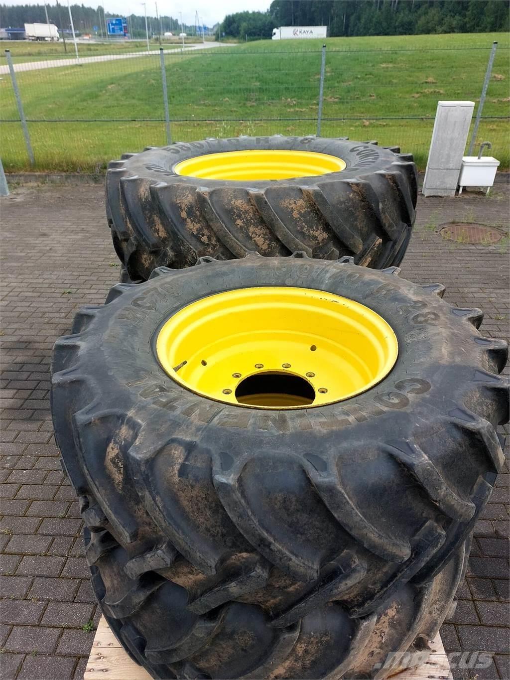 John Deere 6140R Traktoriai
