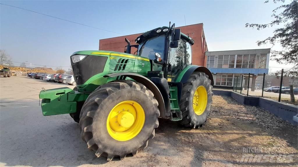 John Deere 6215R Traktoriai