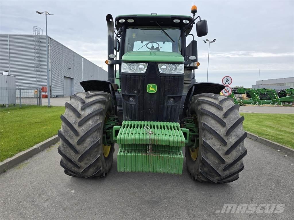 John Deere 7260R Traktoriai