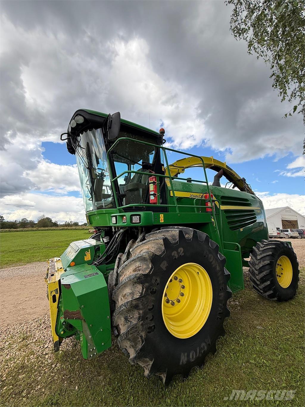 John Deere 7380 Pašarų kombainai