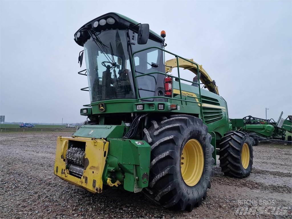 John Deere 7480 Derliaus nuėmimo kombainai