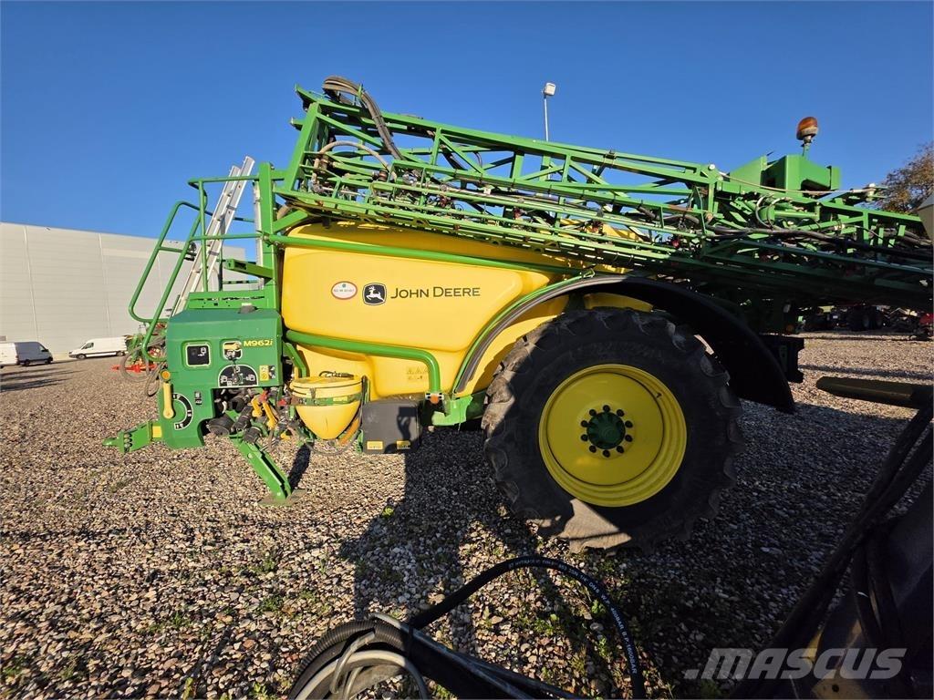 John Deere M962i Prikabinami purkštuvai