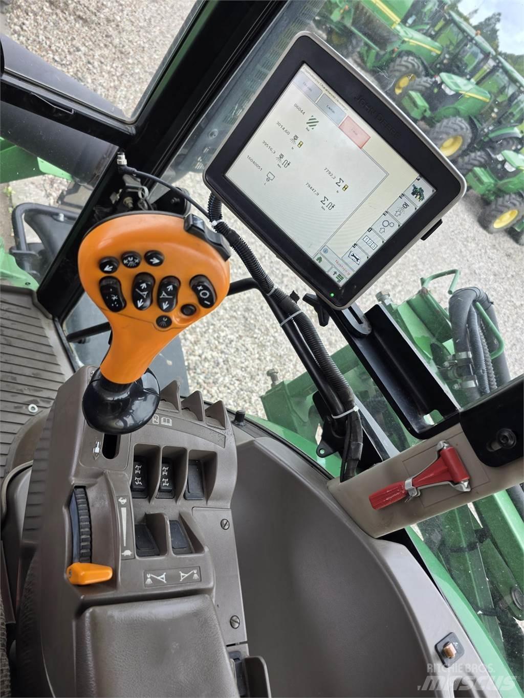 John Deere R4040i Prikabinami purkštuvai