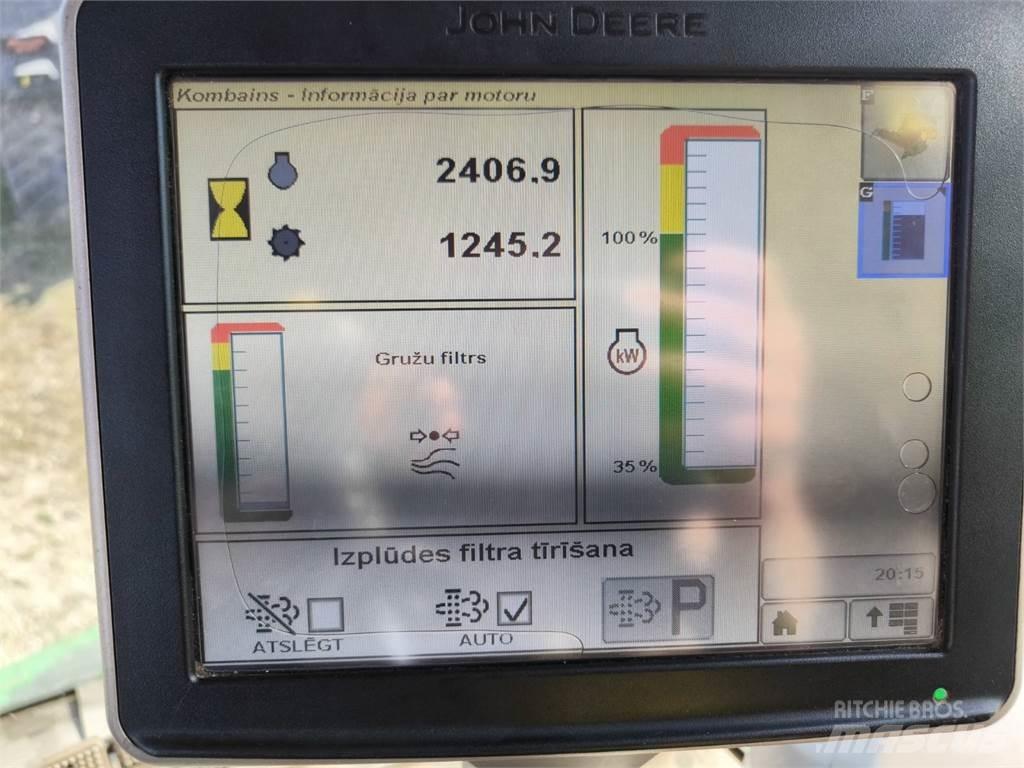 John Deere S685 Derliaus nuėmimo kombainai