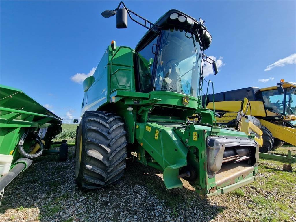 John Deere S690 Derliaus nuėmimo kombainai