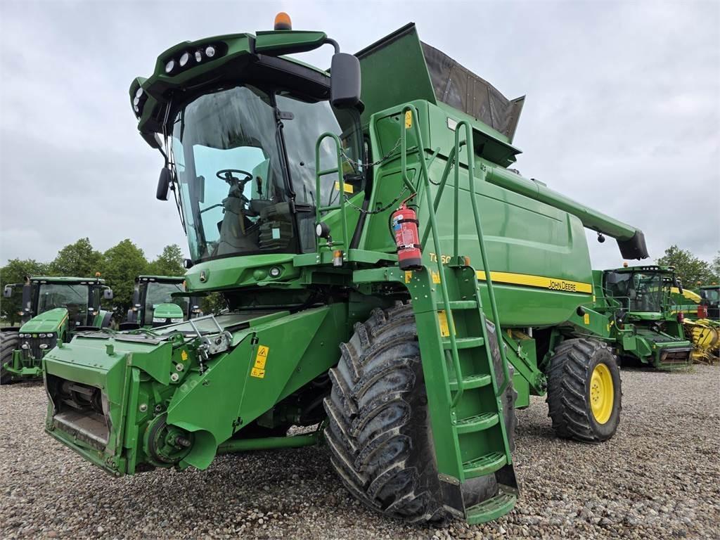 John Deere T660 Derliaus nuėmimo kombainai