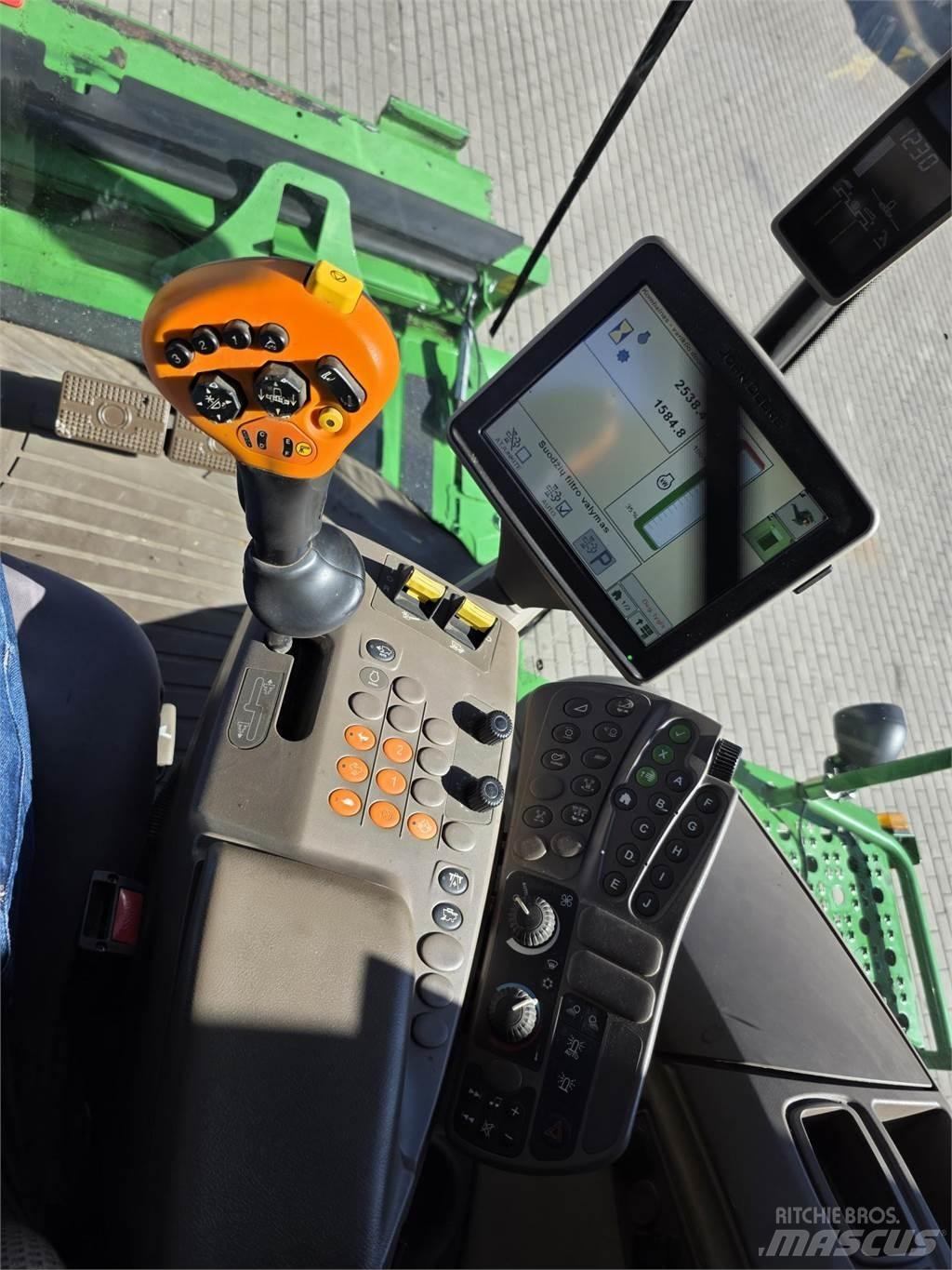 John Deere T660 Derliaus nuėmimo kombainai