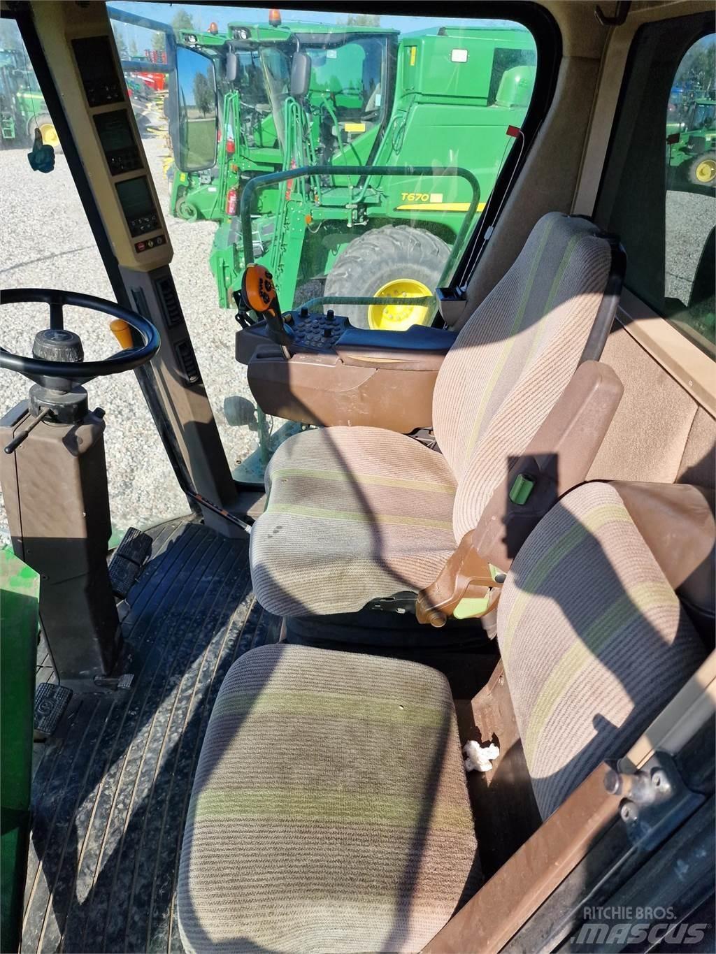 John Deere T670 Derliaus nuėmimo kombainai