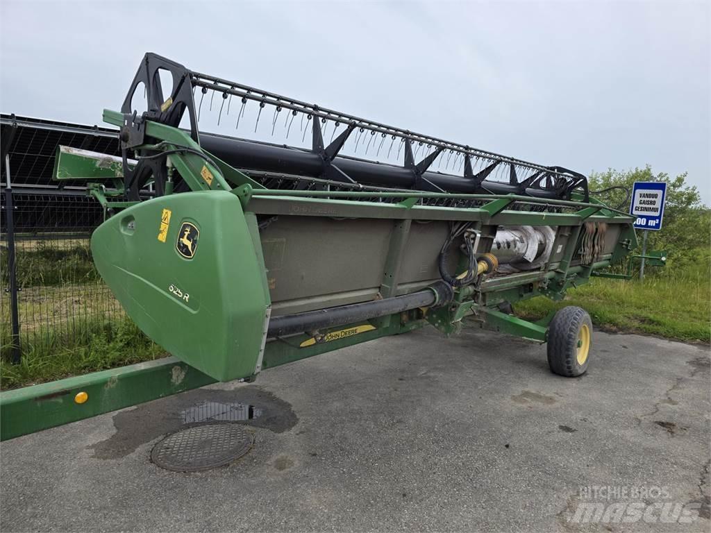 John Deere T670 Derliaus nuėmimo kombainai