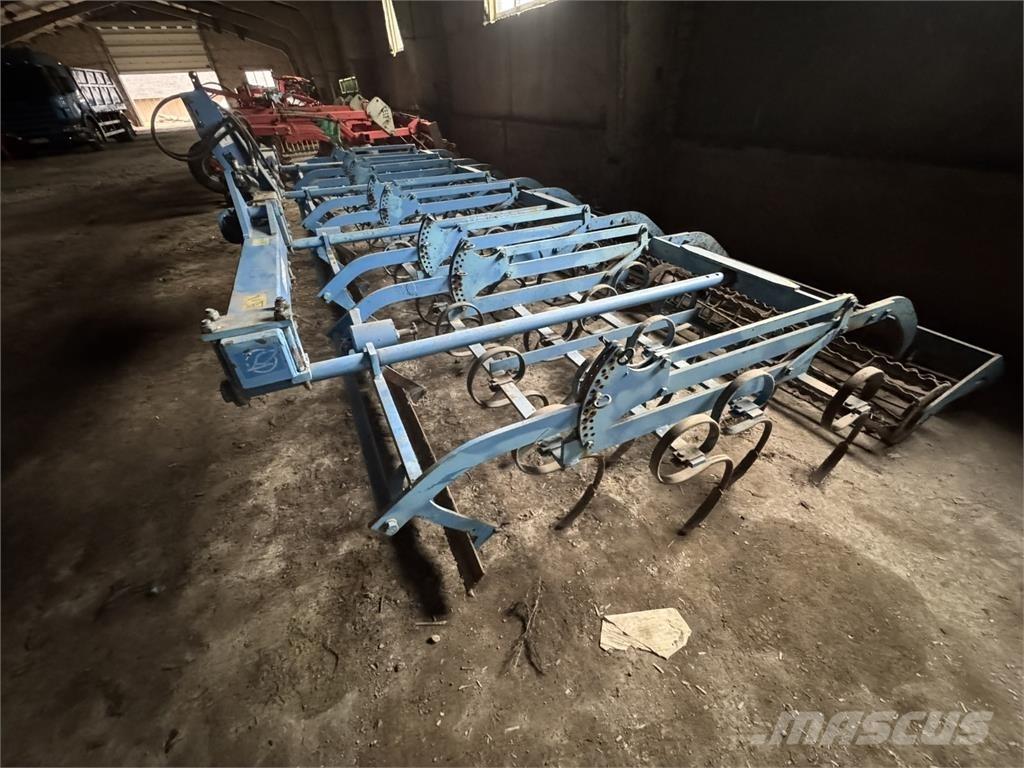 Lemken System-Korund Kiti pašarų derliaus nuėmimo įrengimai