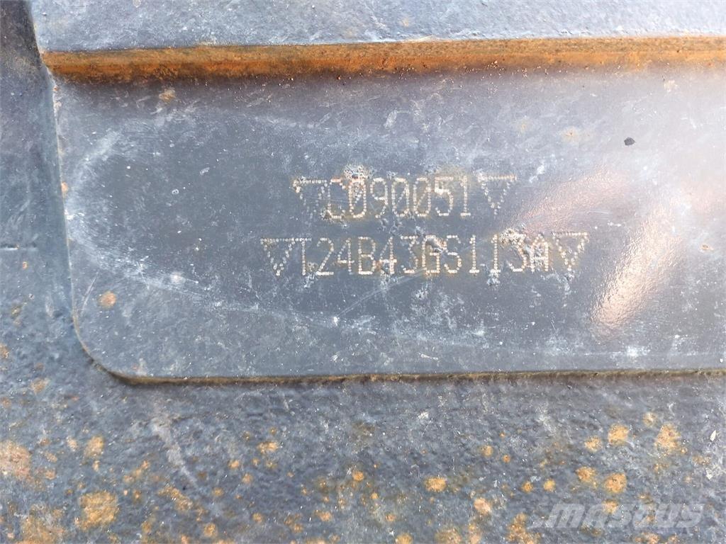 Massey Ferguson 6480 Traktoriai