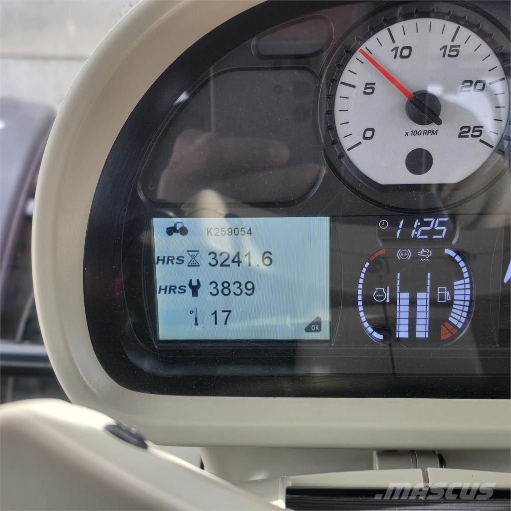 Massey Ferguson 7726 Traktoriai