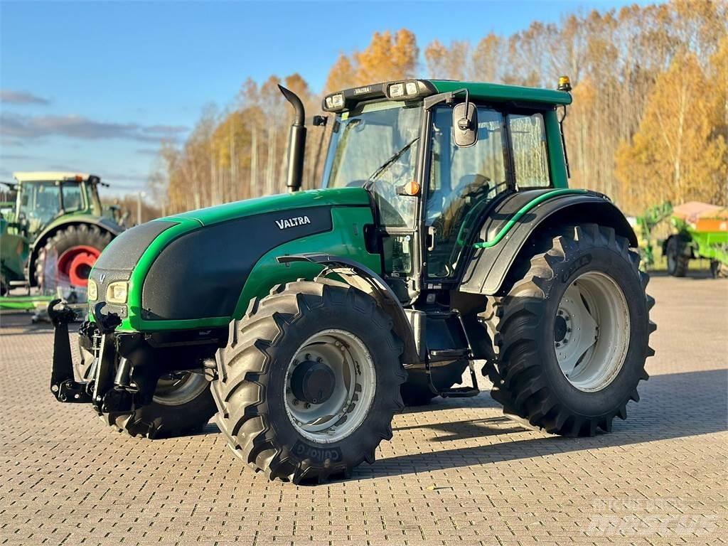 Valtra T171C Traktoriai