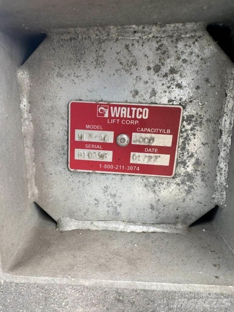  Waltco HLF-30 Prekių ir baldų keltuvai