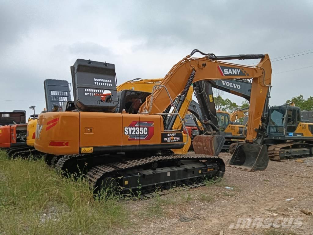 Sany 235 Vikšriniai ekskavatoriai