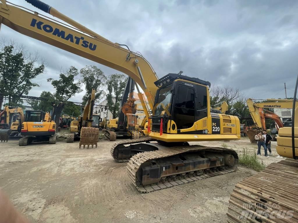 Komatsu PC 220 Vikšriniai ekskavatoriai